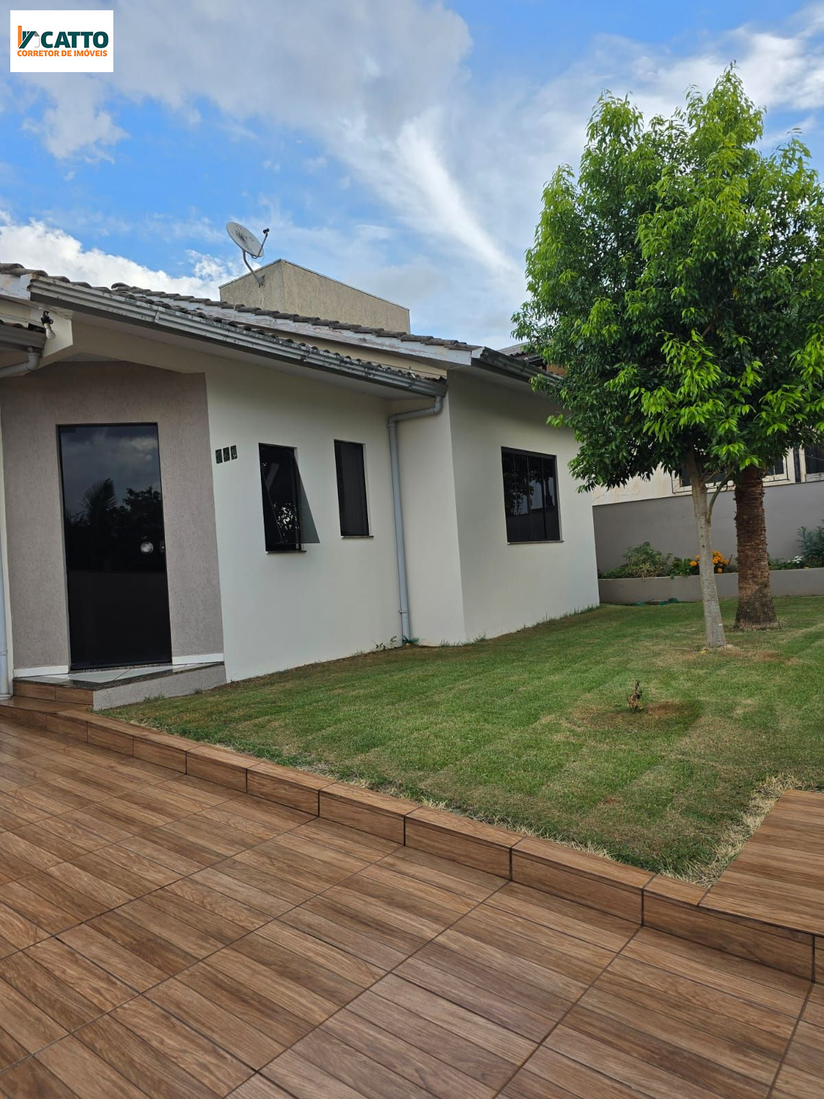 J Catto Im�veis em Santa Izabel do Oeste PR