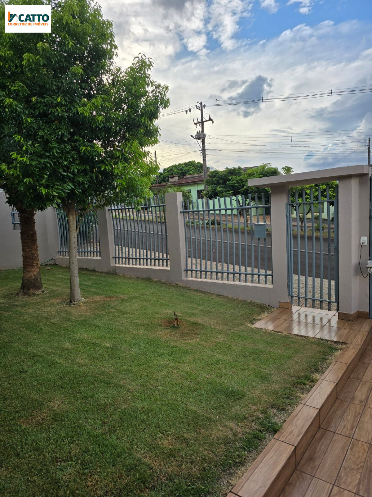 J Catto Im�veis em Santa Izabel do Oeste PR