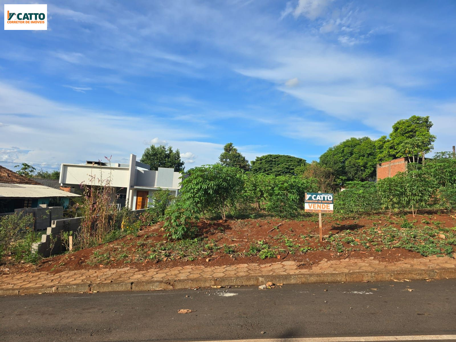 J Catto Im�veis em Santa Izabel do Oeste PR