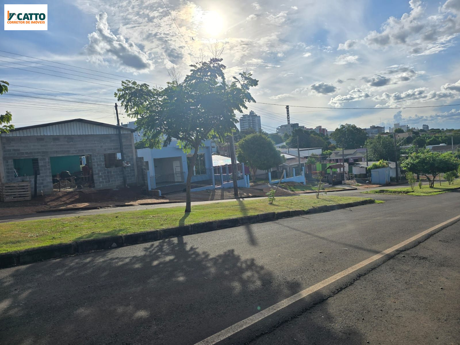 J Catto Im�veis em Santa Izabel do Oeste PR