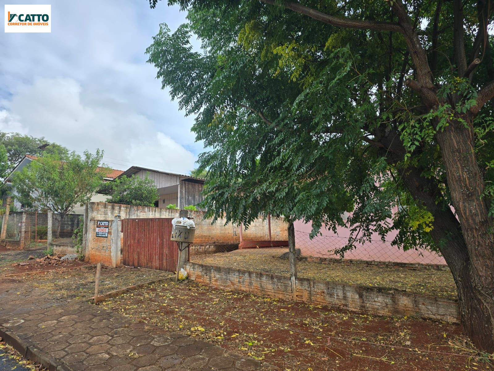 J Catto Im�veis em Santa Izabel do Oeste PR