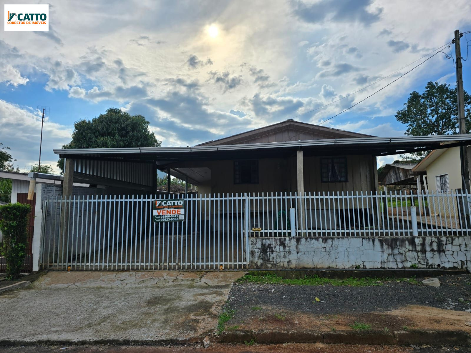 LINDA CASA MISTA NO BAIRRO STO ANTONIO EM STA IZABEL DO OESTE-PR!