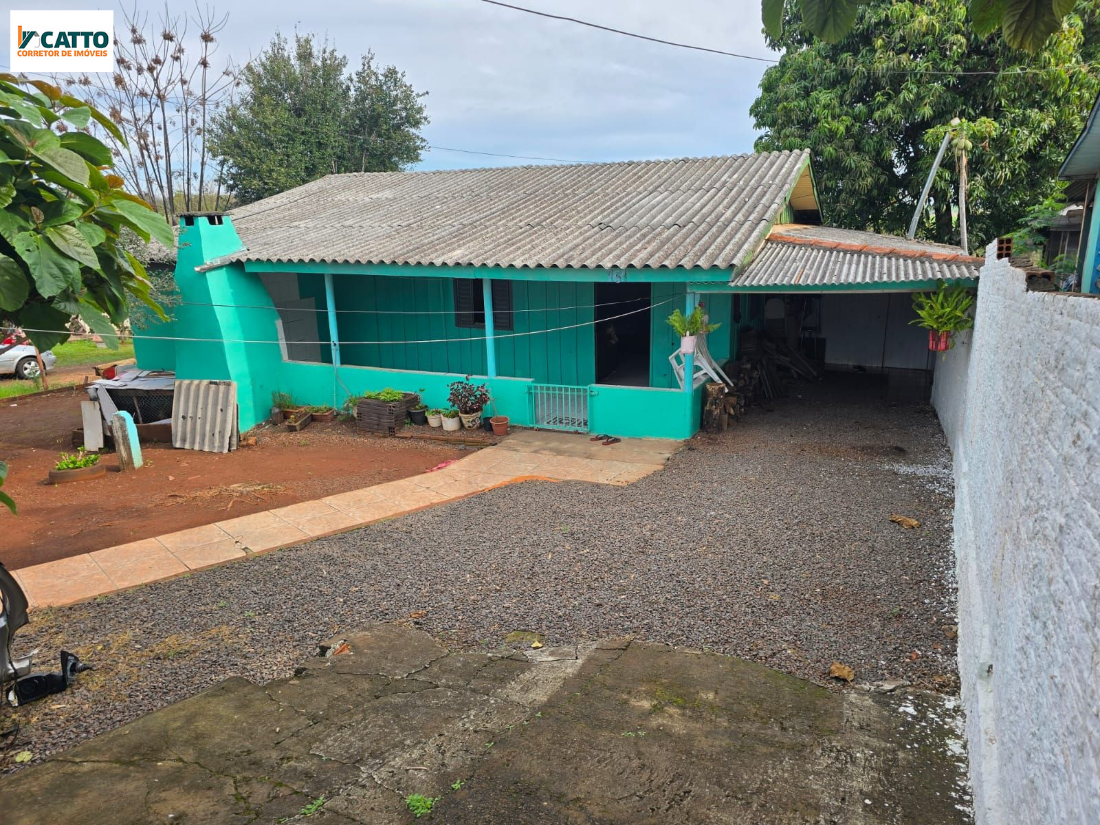 CASA MARAVILHOSA PERTO DO CLUBE DOS IDOSOS EM STA IZABEL DO OESTE-PR!