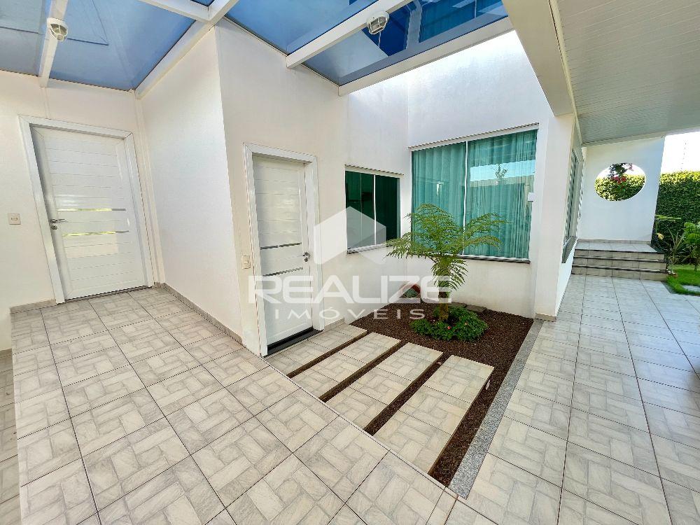 Casa à venda no Polo Centro com Escritório