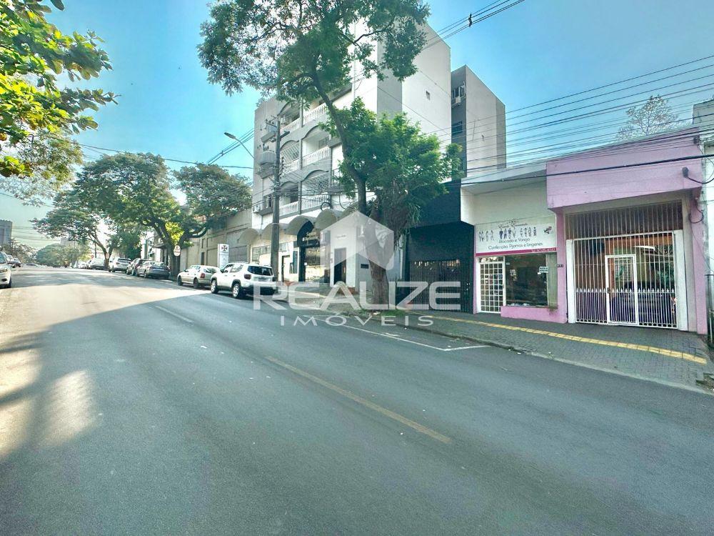 Casa à venda no Centro com Sala Comercial