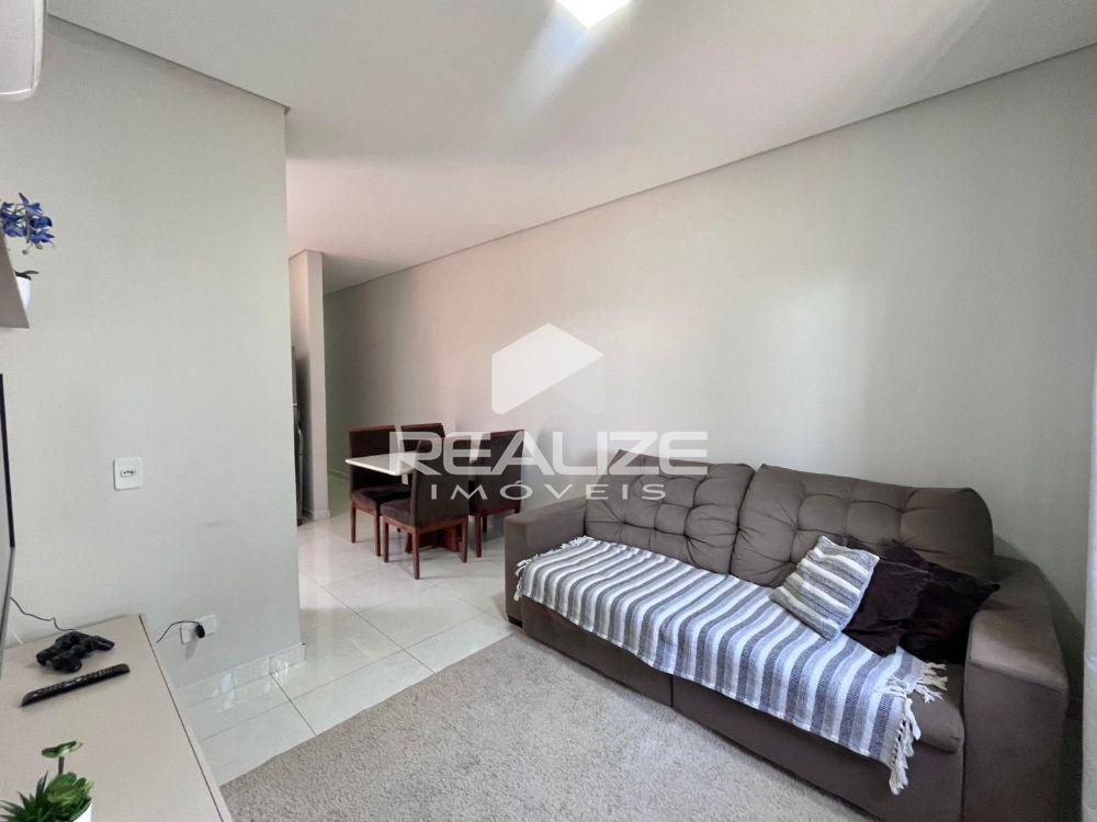 Casa à venda no Jardim Ipê 3