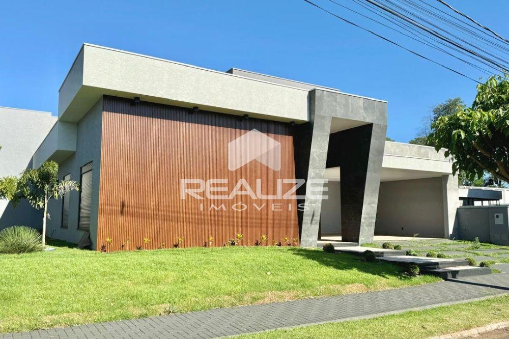 Casa à venda no Condomínio Porto Madero com Piscina