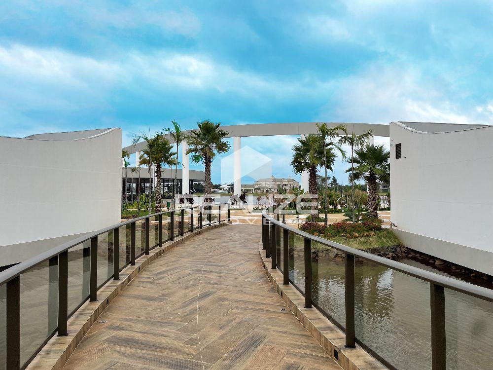 Terreno à venda no Condomínio Royal Ritz Yatch 