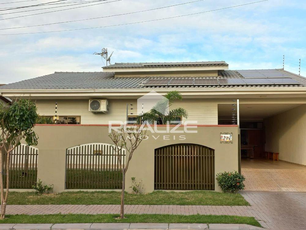 Casa  venda no Loteamento Bourbon com piscina 
