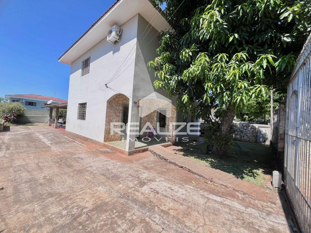 Sobrado à venda no Jardim Petrópolis