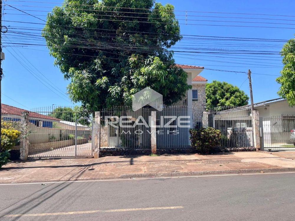 Sobrado à venda no Jardim Petrópolis