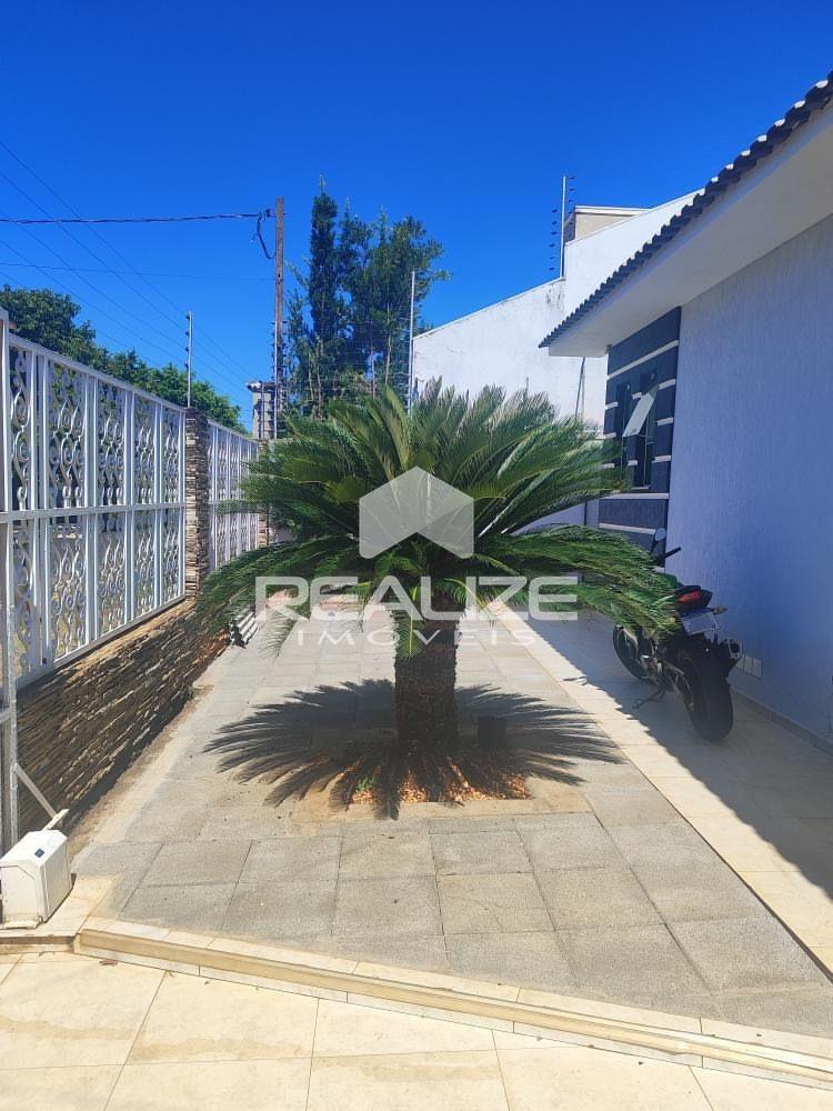 Casa à venda no Jardim Bela Vista com 4 quartos e piscina