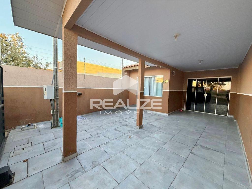 Casa à venda no Jardim Ipê 3 com 2 quartos