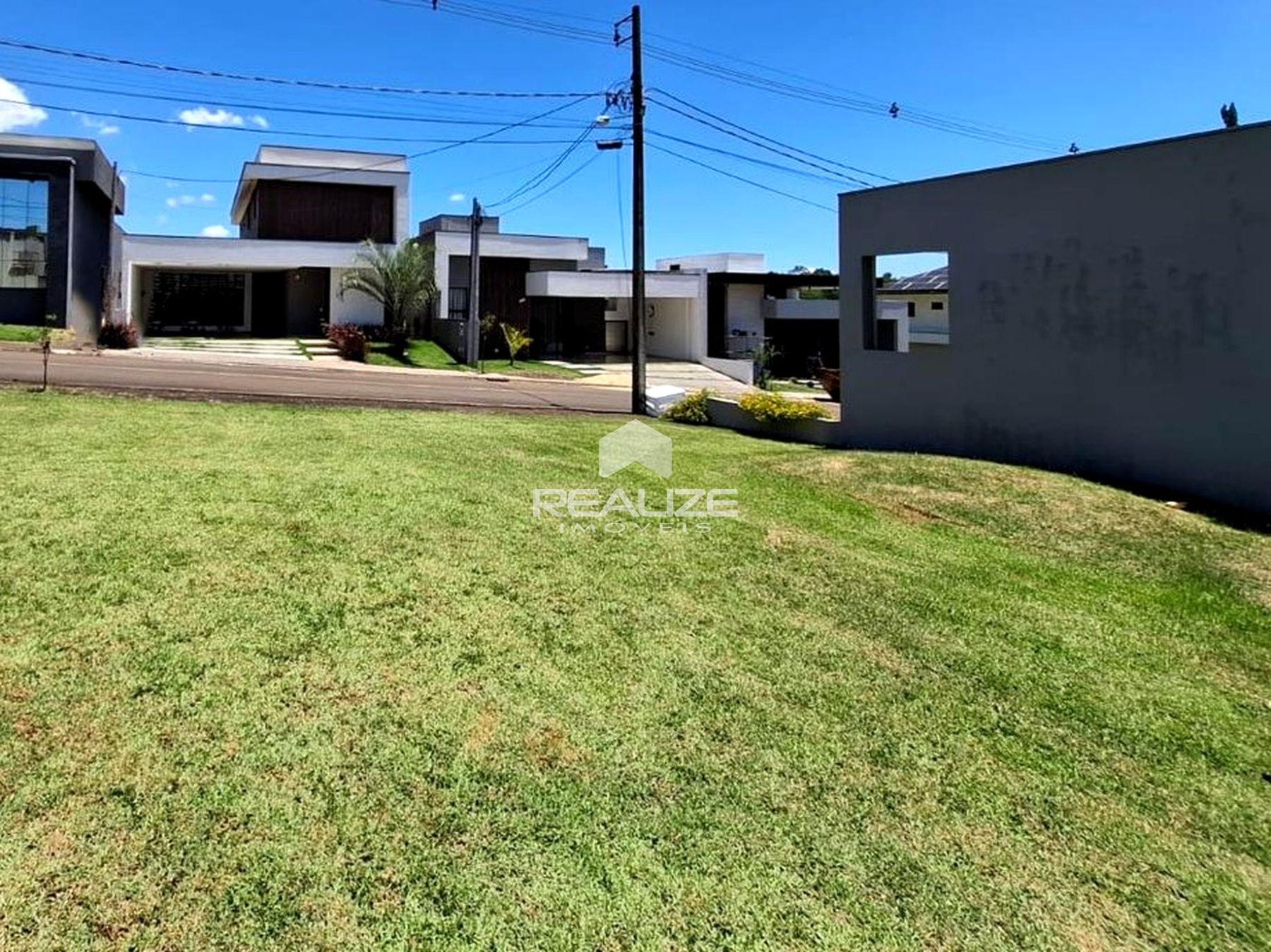 Terreno à venda no Condomínio Dom Laurindo