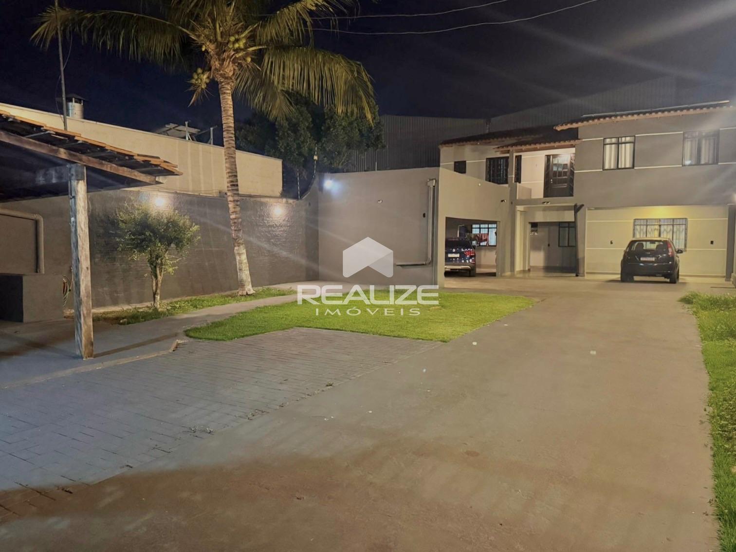 Sobrado à venda no Jardim Panorama com 4 quartos