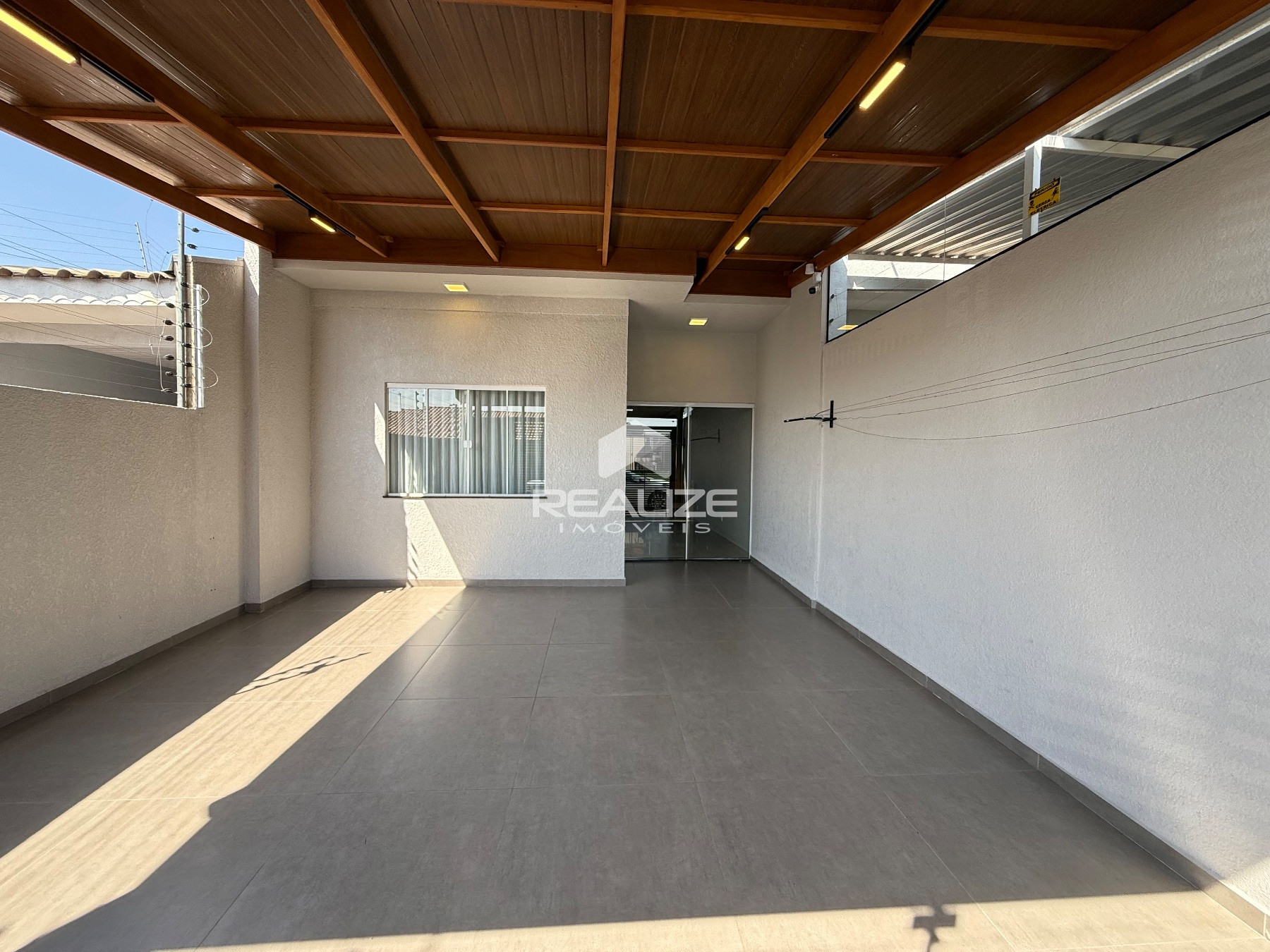 Casa à venda no Jardim Ipê 3 com 2 quartos