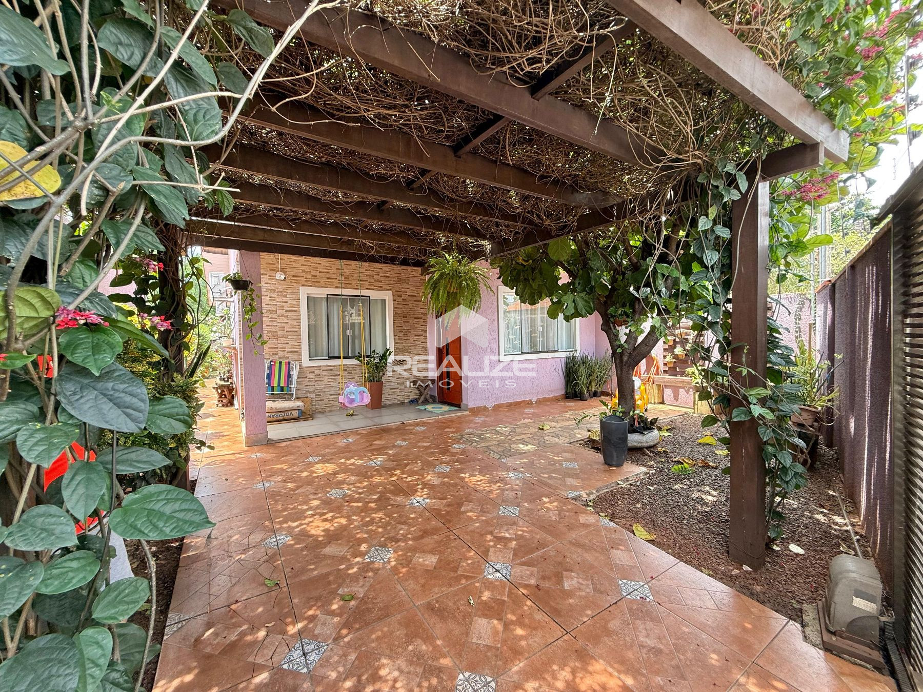 Casa à venda no Jardim Belvedere com 3 quartos