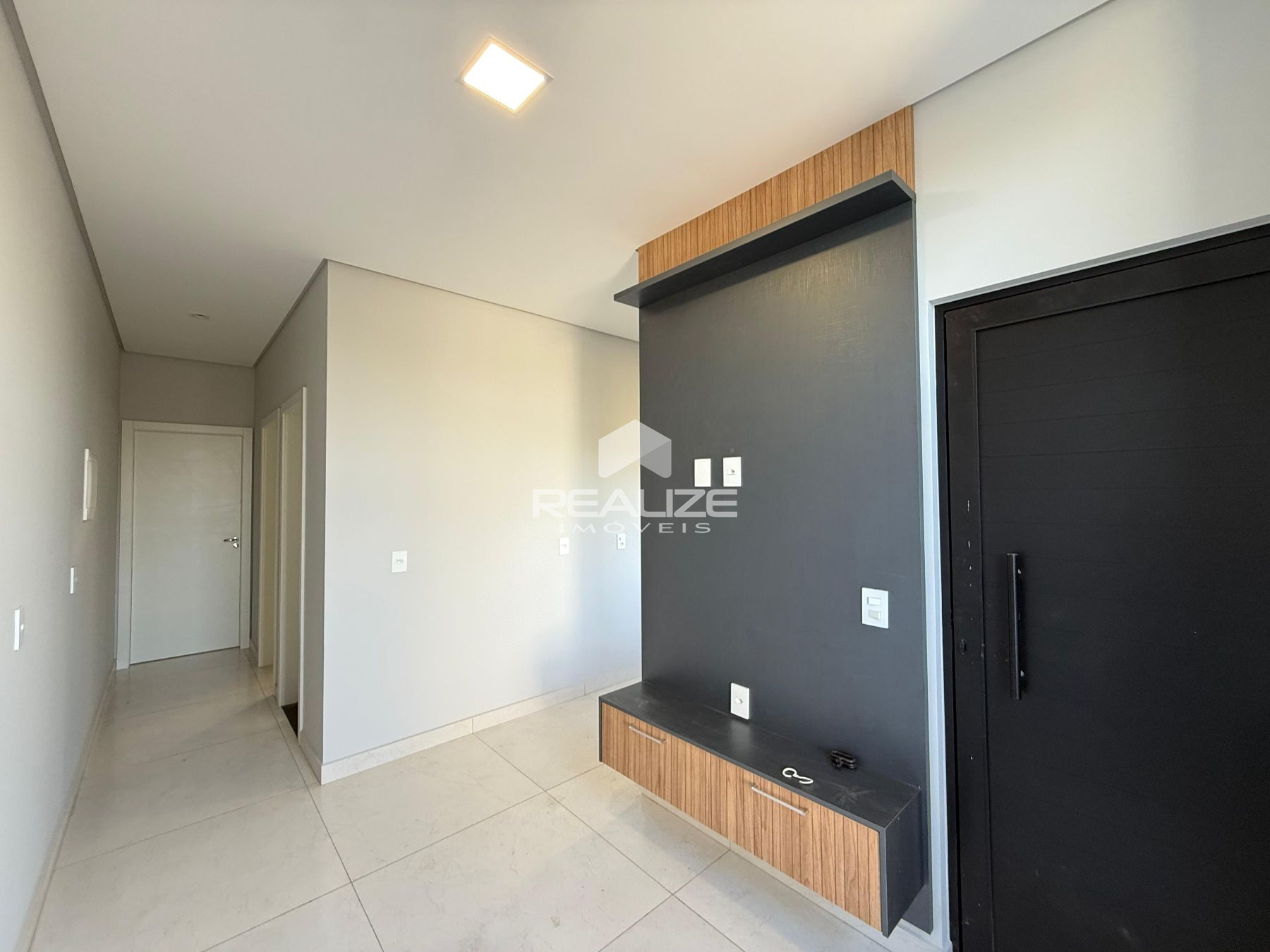 Casa à venda no Jardim Alvorada com 2 quartos