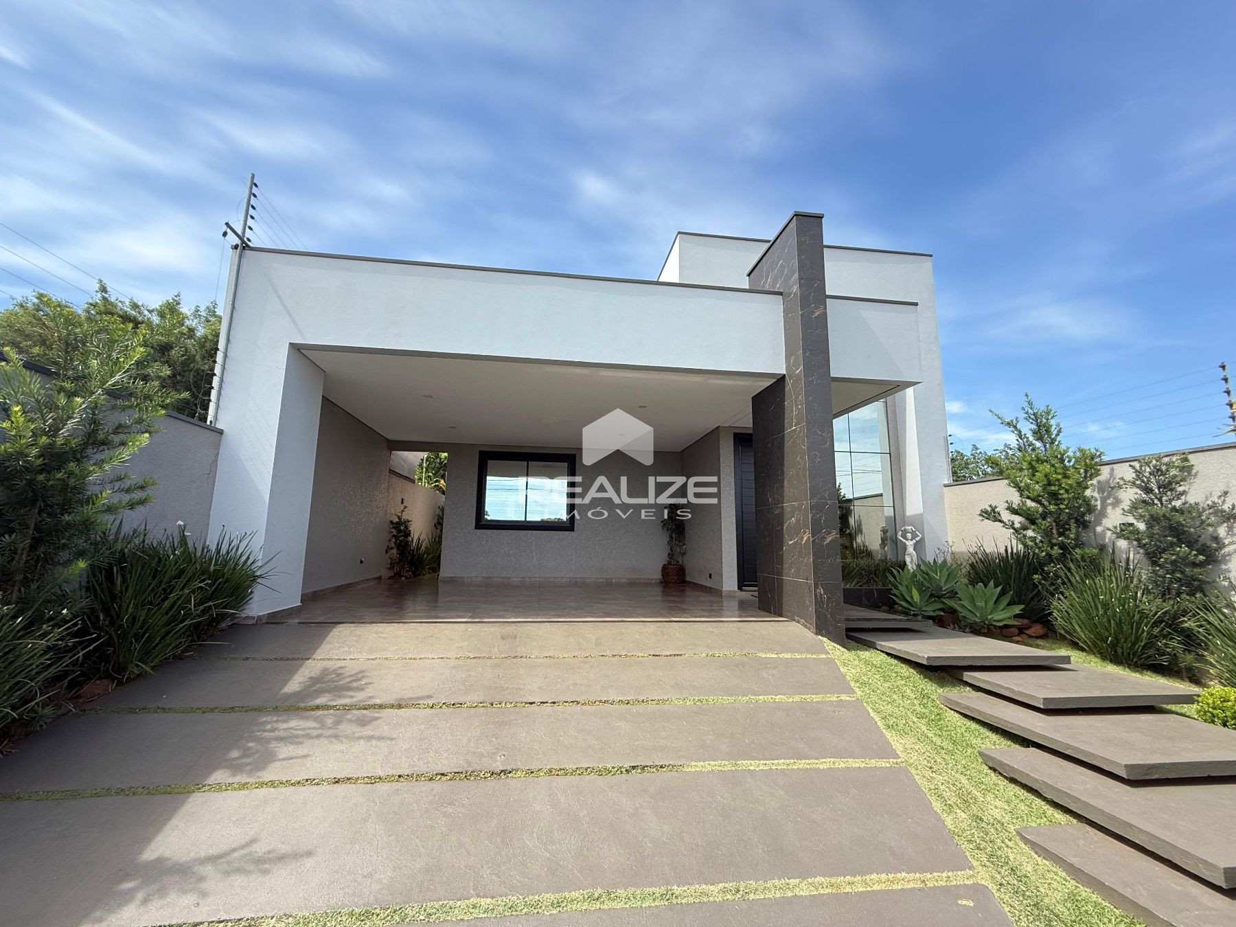 Casa à venda no Jardim Panorama com 3 quartos