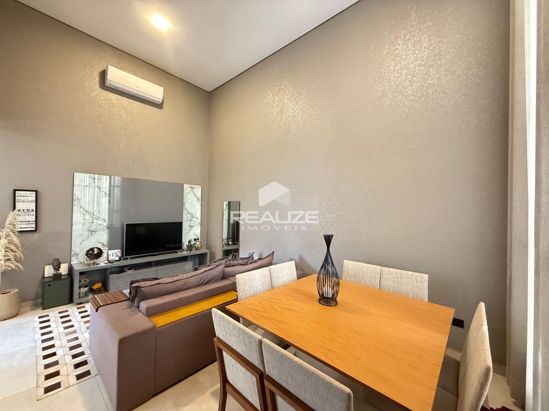 Casa à venda no Jardim Panorama com 3 quartos