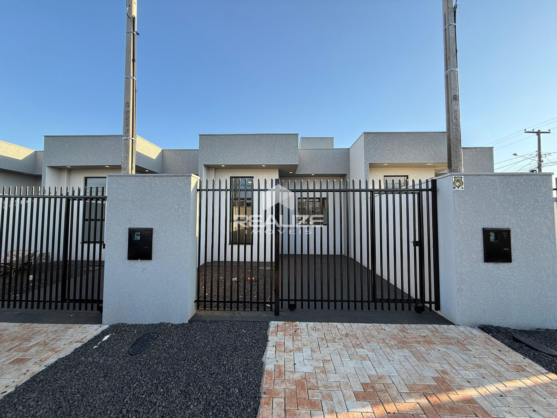 Casa à venda no Jardim Alvorada com 2 quartos