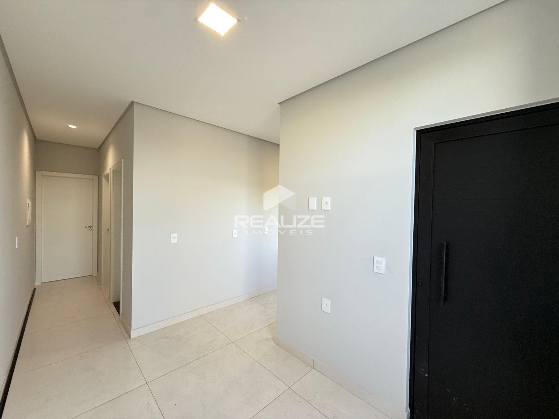 Casa à venda no Jardim Alvorada com 2 quartos