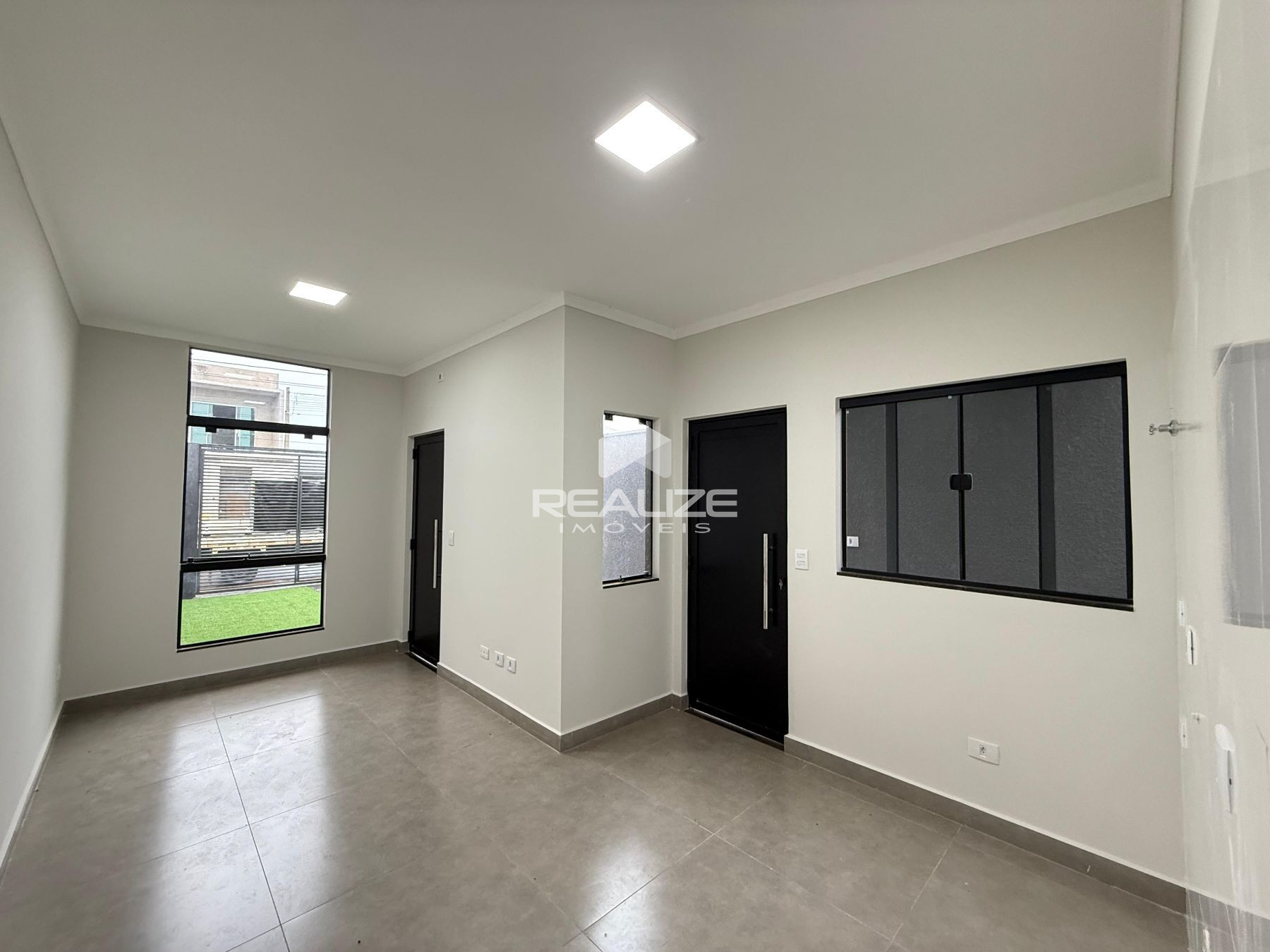 Casa à venda no Jardim Alvorada com 2 quartos