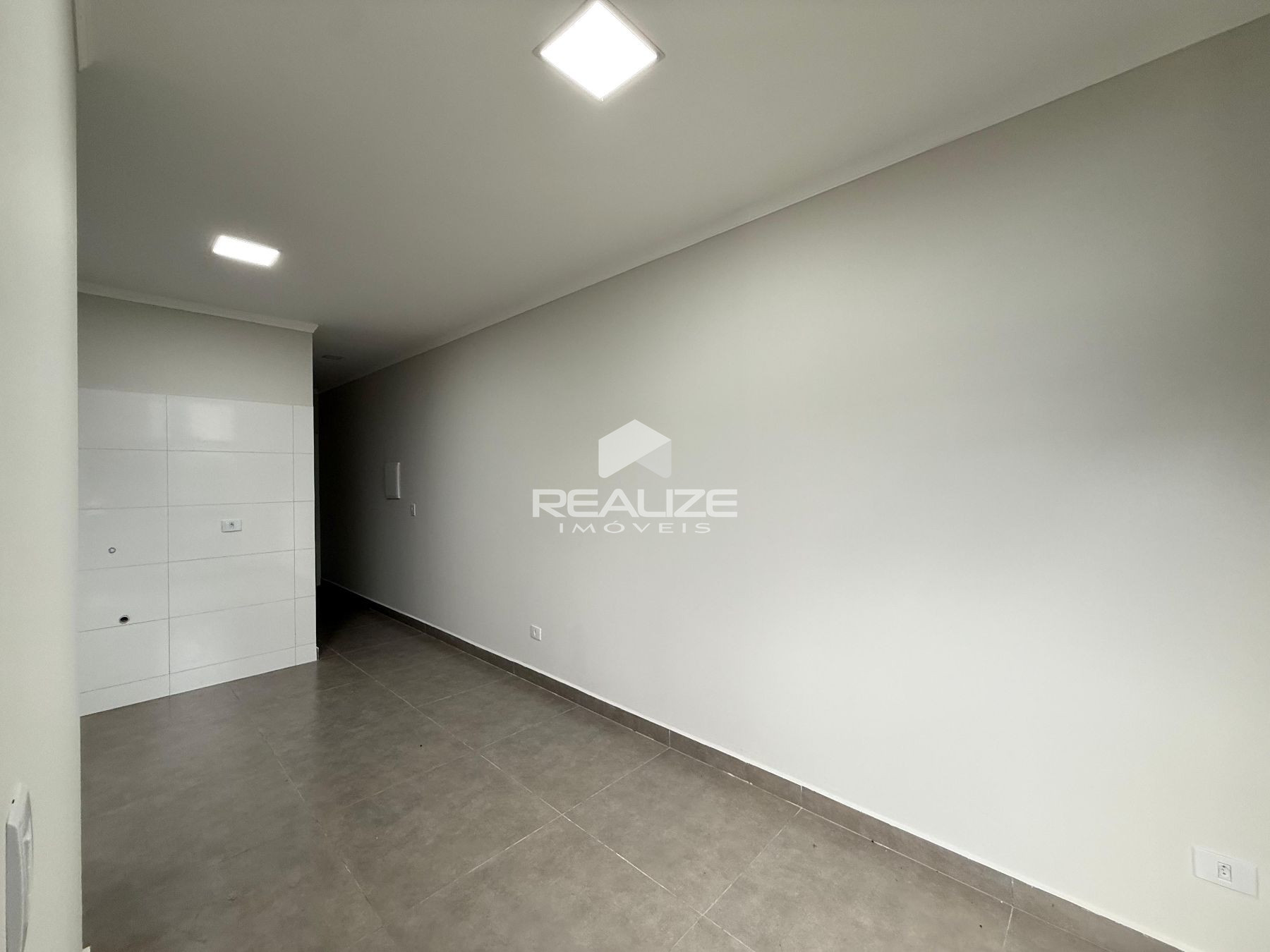 Casa à venda no Jardim Alvorada com 2 quartos