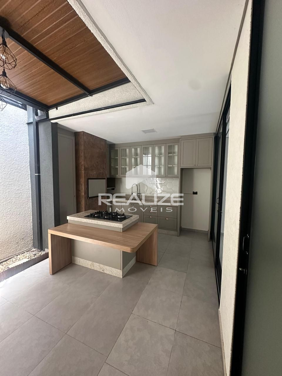 Sobrado à venda no Jardim Estrela com 3 quartos