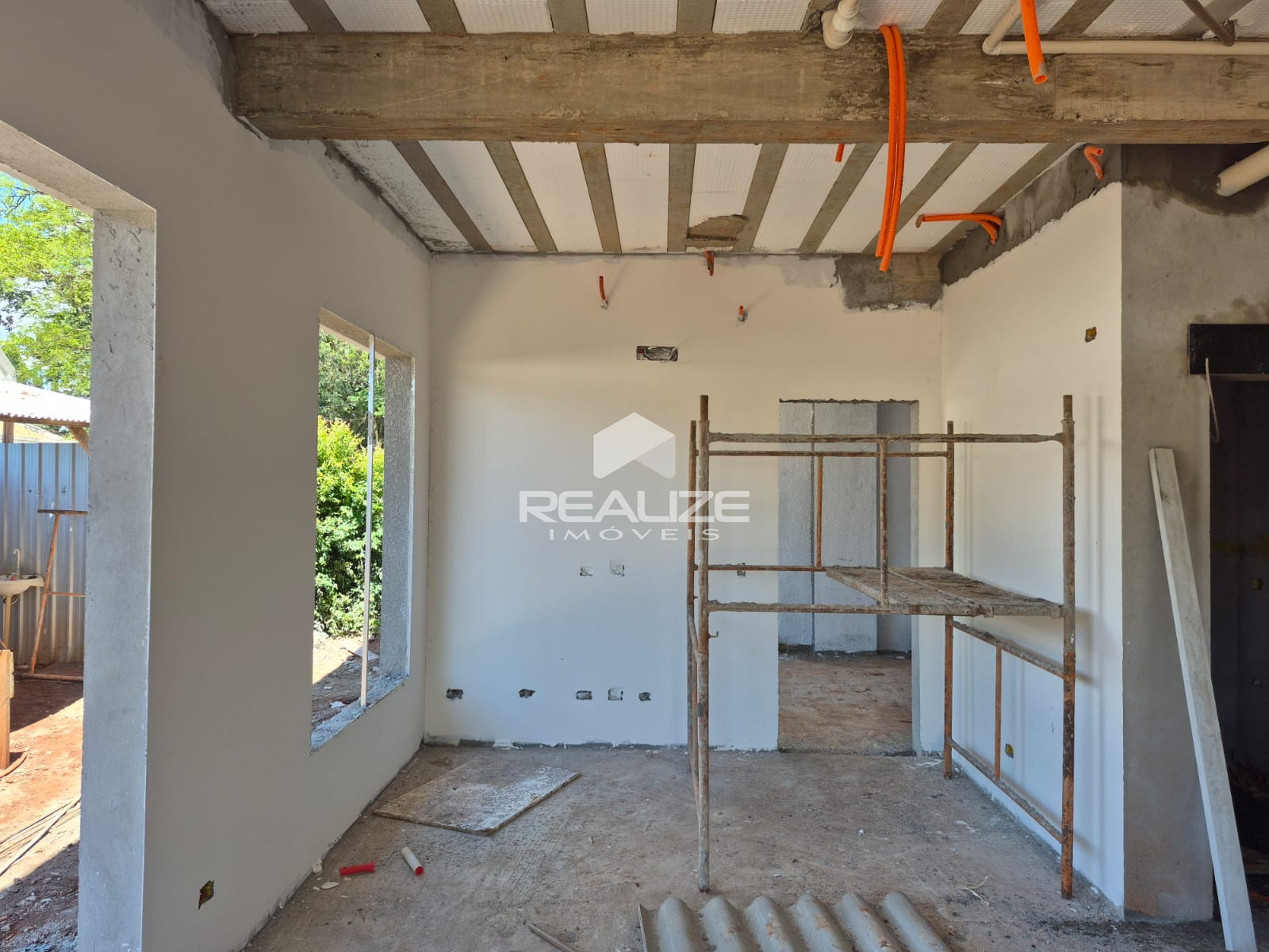 Sobrado de esquina à venda no Parque Presidente 