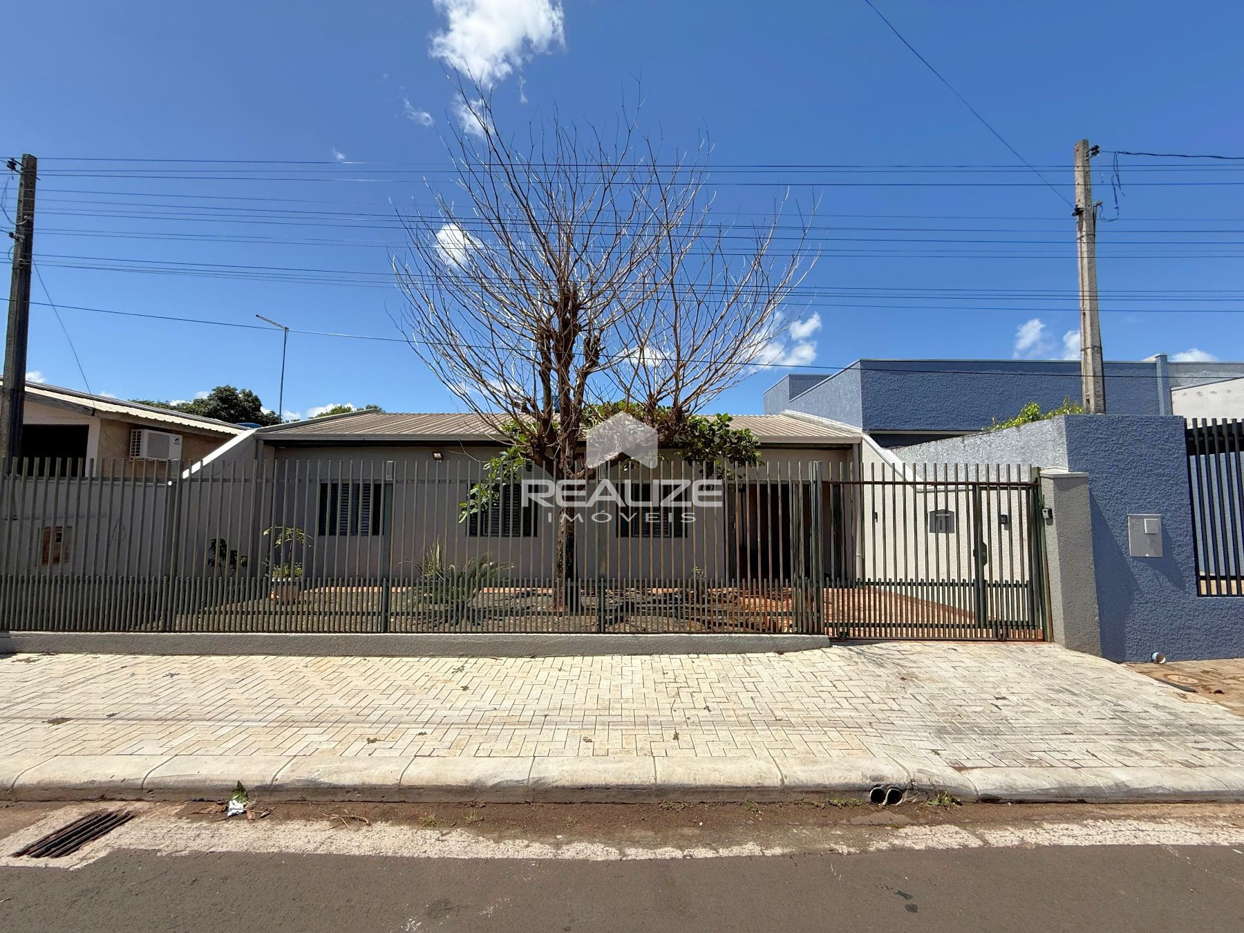 Casa à venda no Ouro Verde com 3 quartos