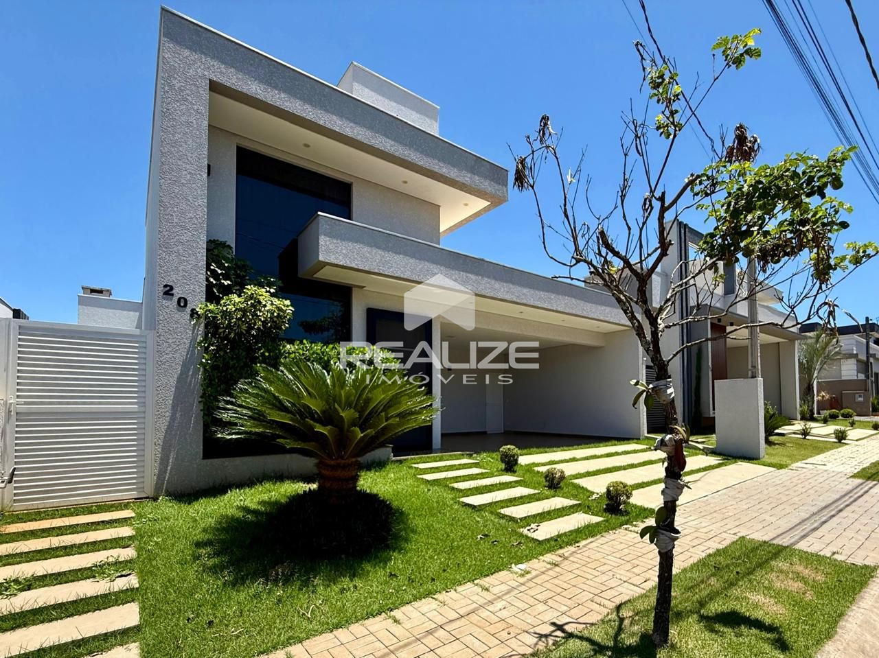 Casa mobiliada à venda no Condomínio Leonardo da Vinci com 3 quartos 