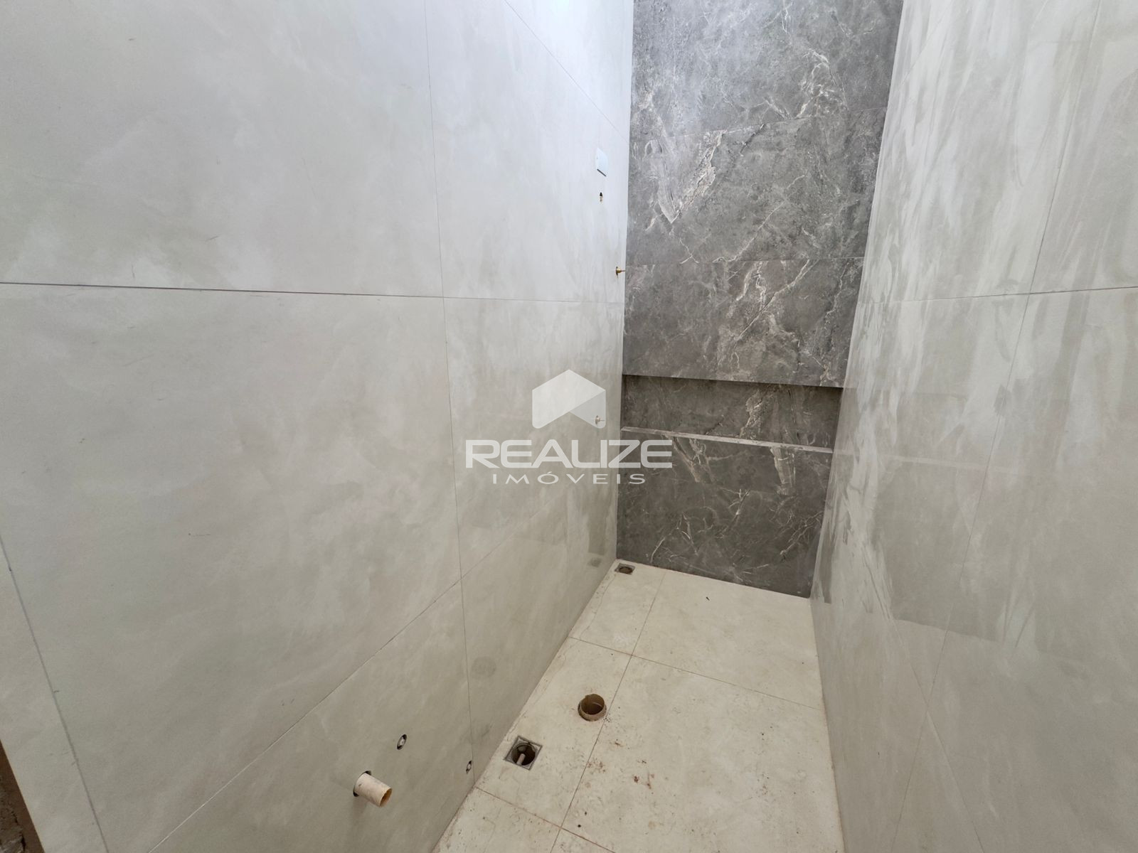 Casa venda no Beverly Falls Park com3 Quartos