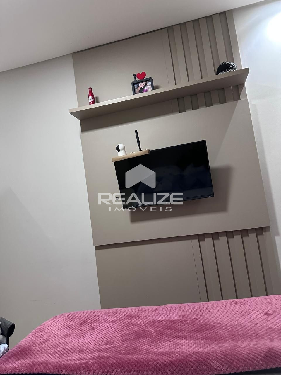 Casa venda no Jardim das Flores com 2 quartos e Edcula