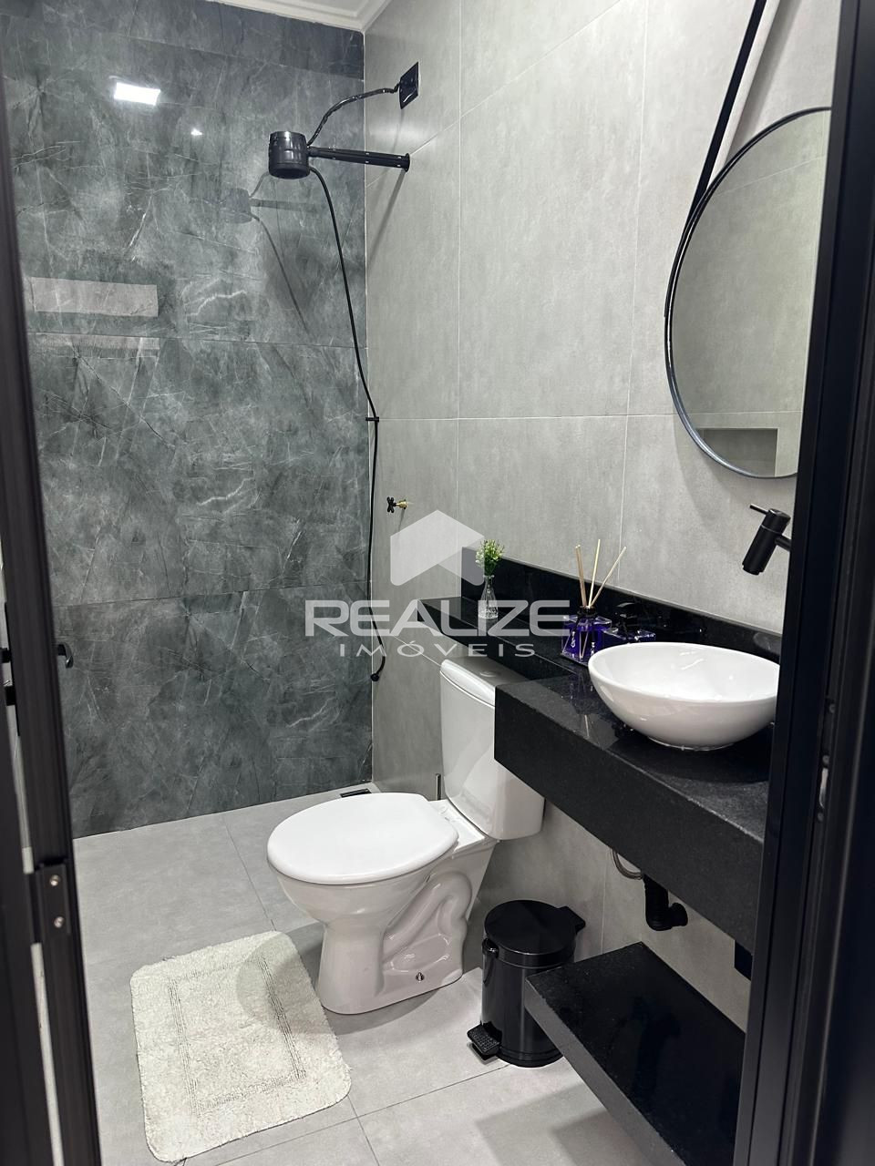 Casa venda no Jardim das Flores com 2 quartos e Edcula