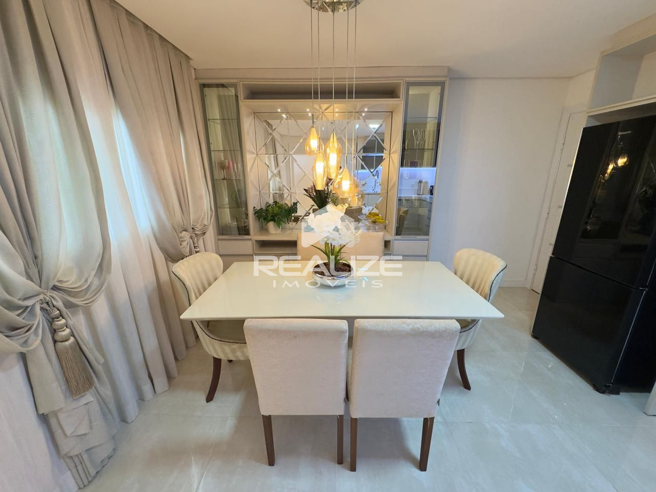 Casa venda no Lagoa Dourada com 3 quartos