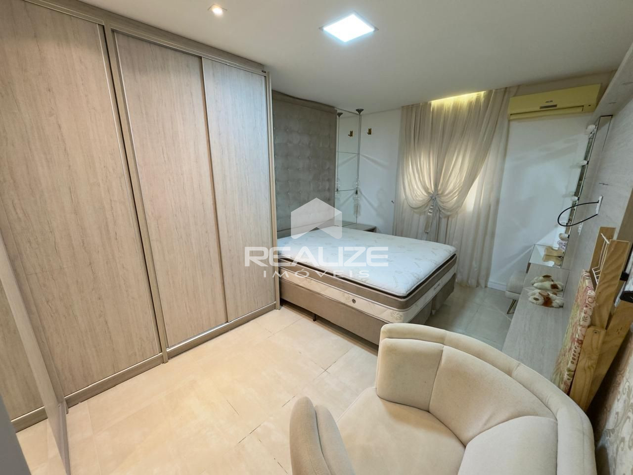 Casa venda no Lagoa Dourada com 3 quartos