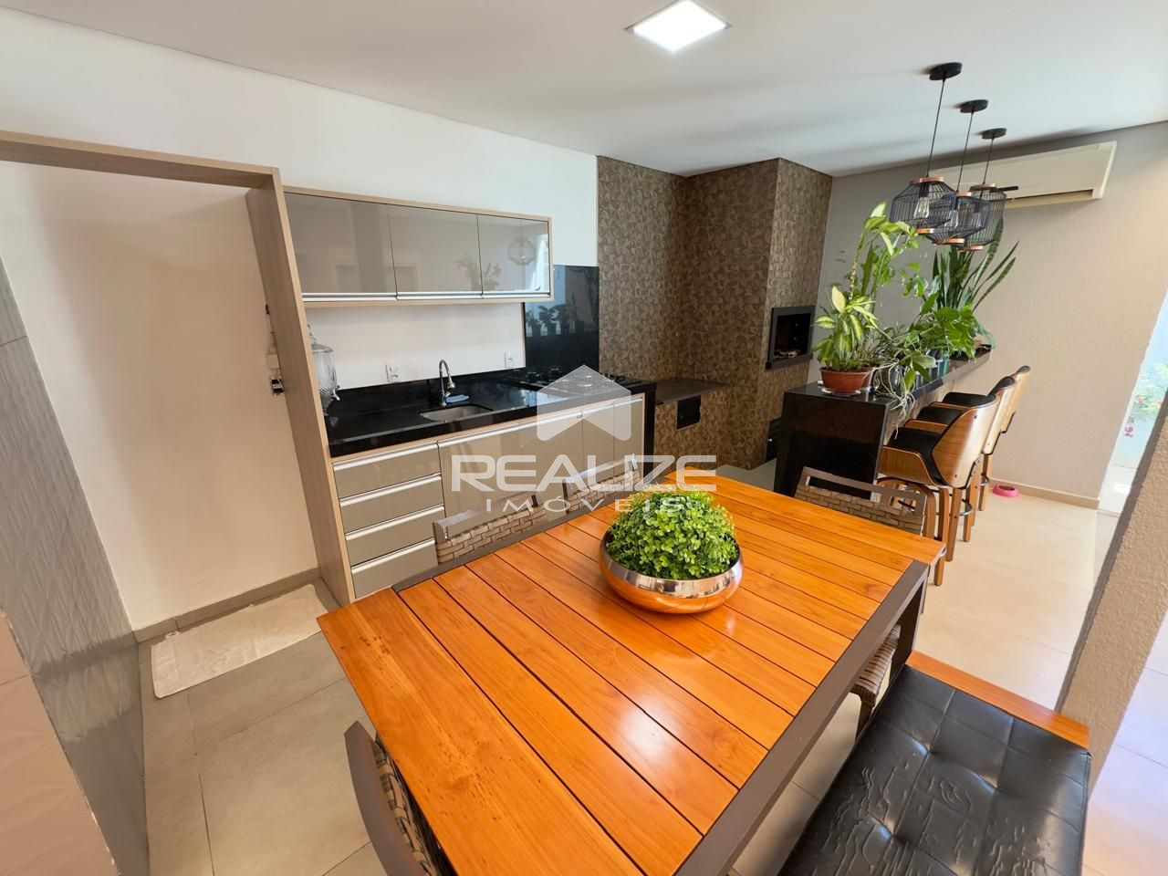 Casa venda no Lagoa Dourada com 3 quartos