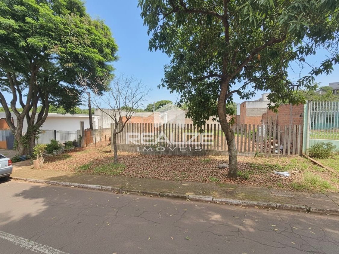 Terreno à venda no Jardim panorama.