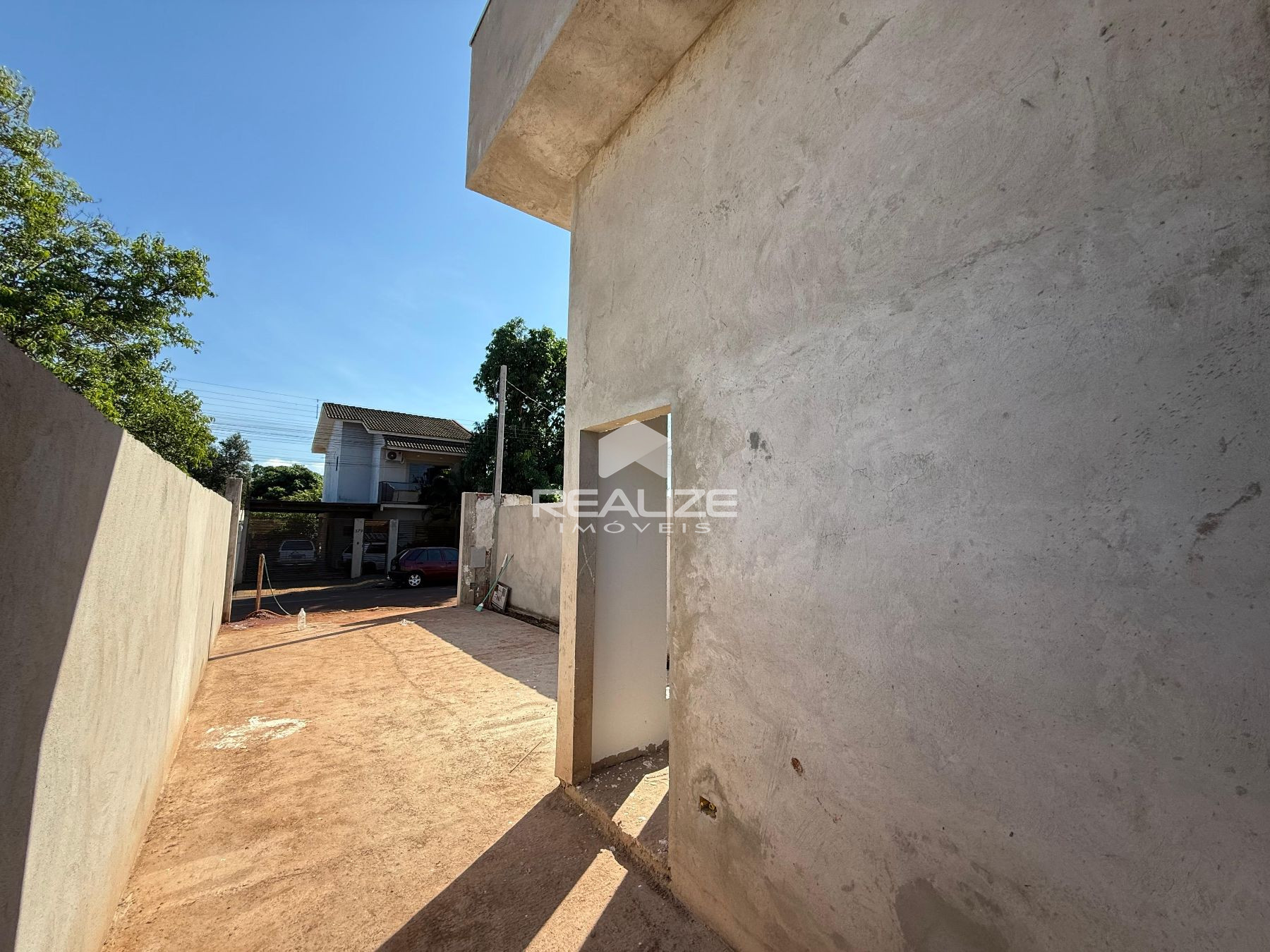 Casa à venda no Jardim São Roque com 2 quartos (1 Suíte). 