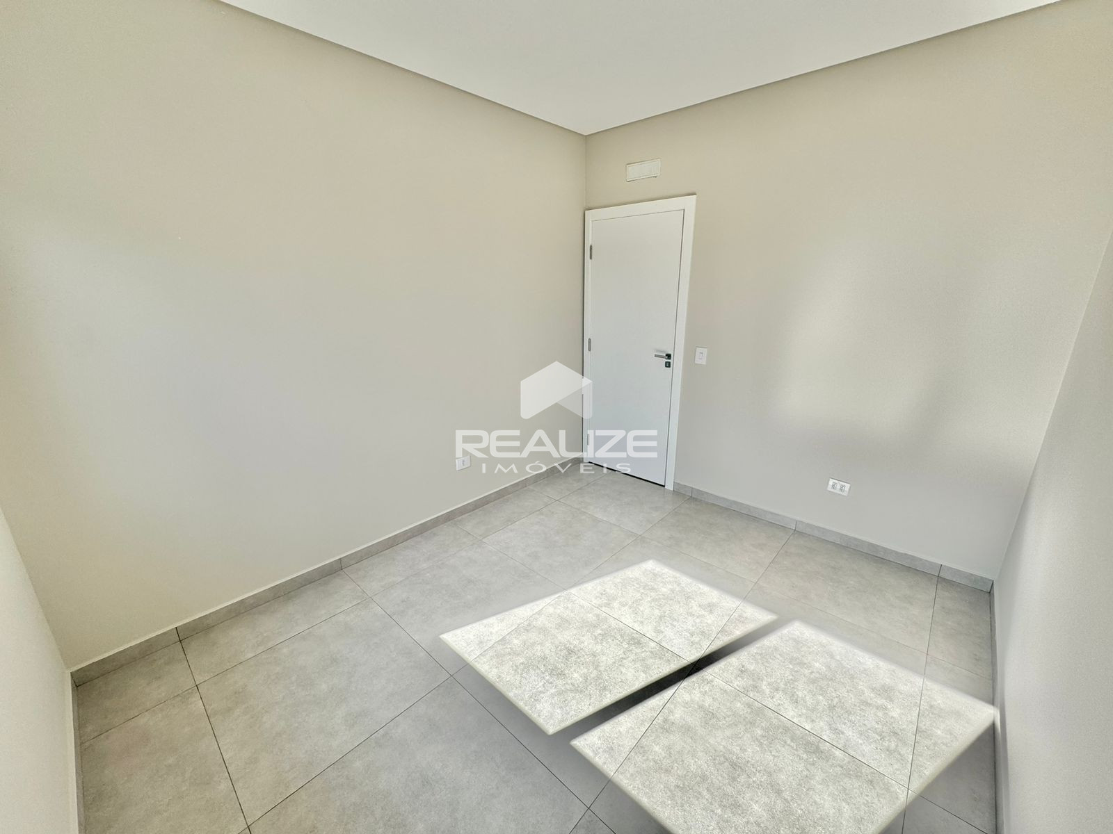 Casa venda no Jardim Marcely com 2 quartos.