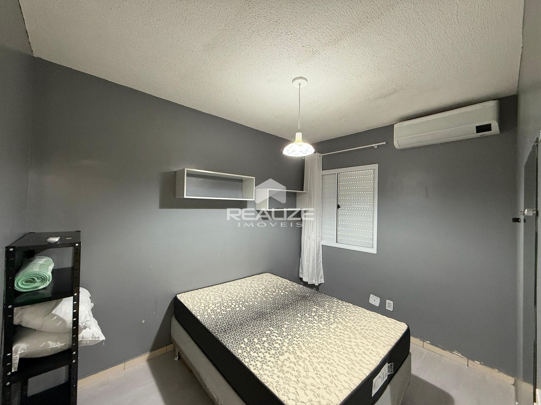 Casa venda no Condomnio Terra Nova com 2 quartos e Piscina.