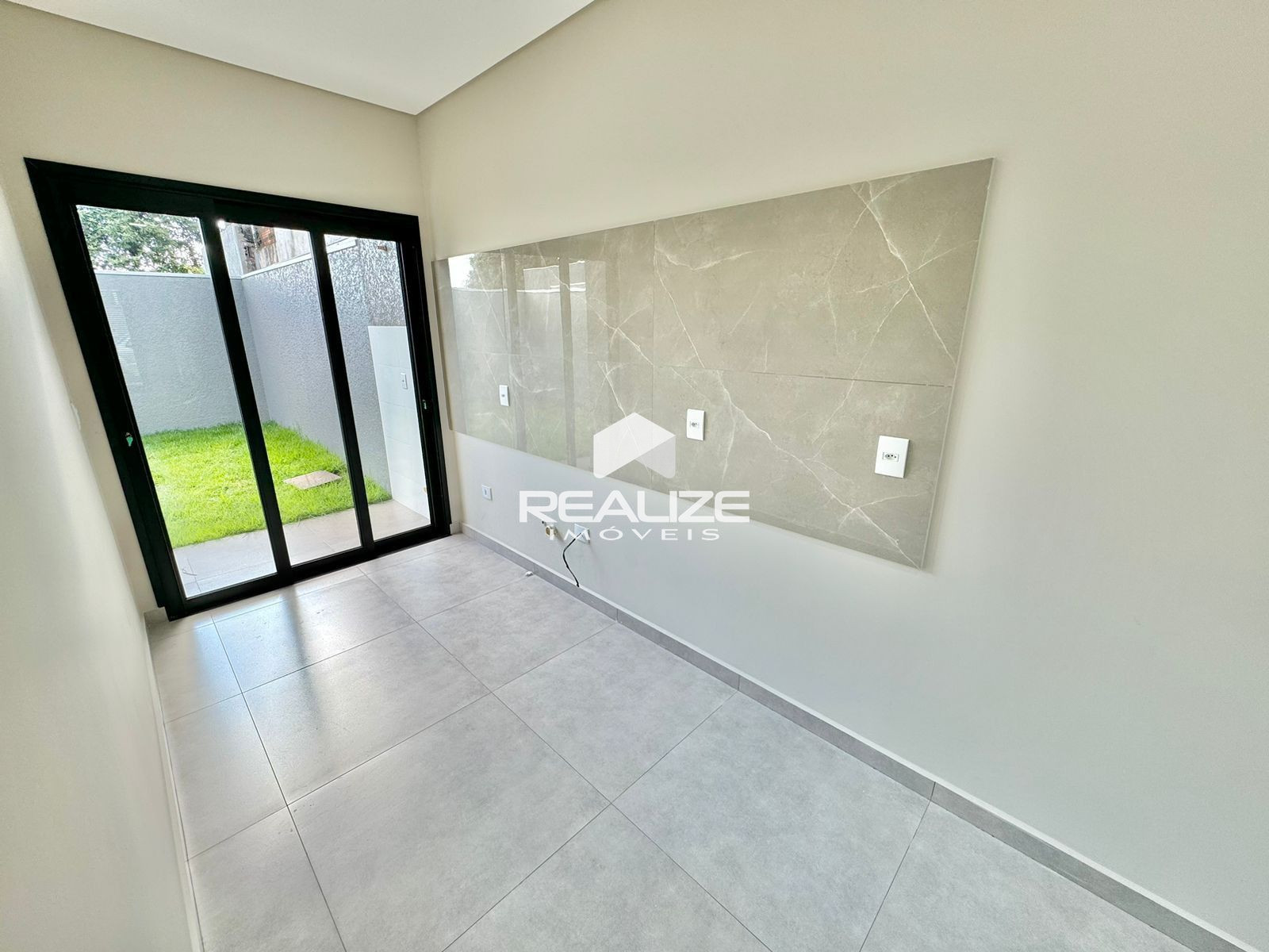 Casa à venda no Ecoville com 2 quartos. 