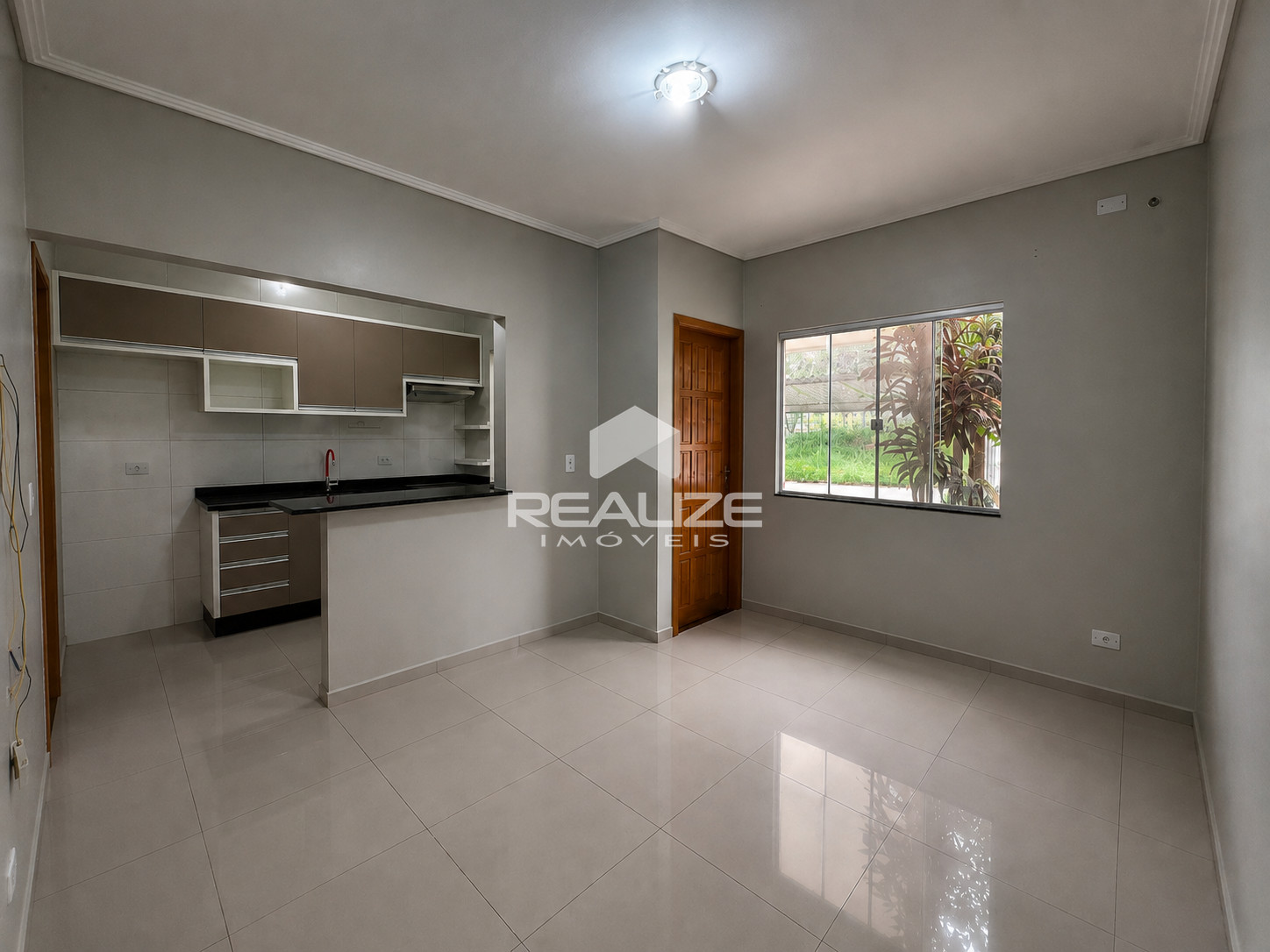 Casa à venda no Nova Andradina com 2 Quartos sendo (1 Suite). 