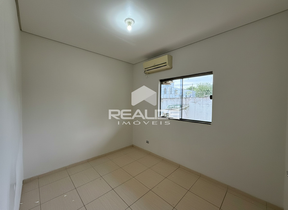 Casa à venda no Condomínio Residencial Atalaia com 3 quartos.
