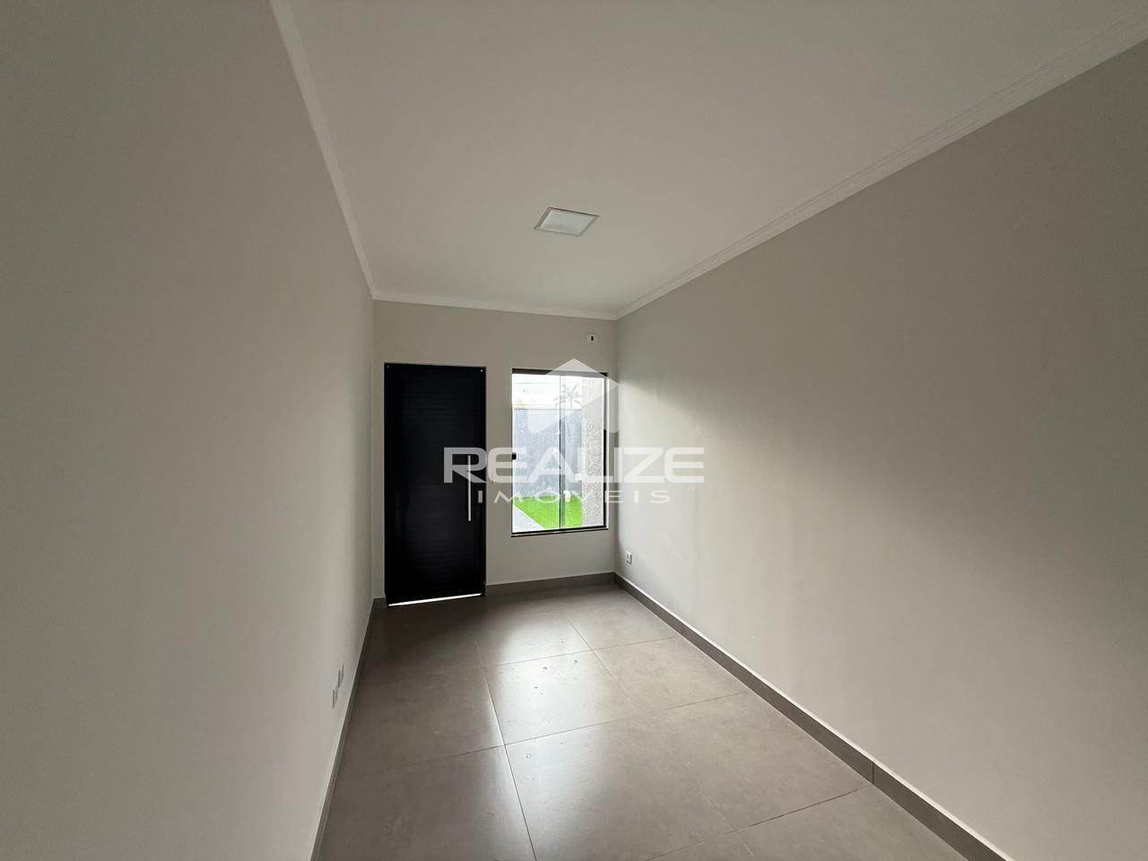 Casa à venda no Jardim Alvorada com 2 quartos. 