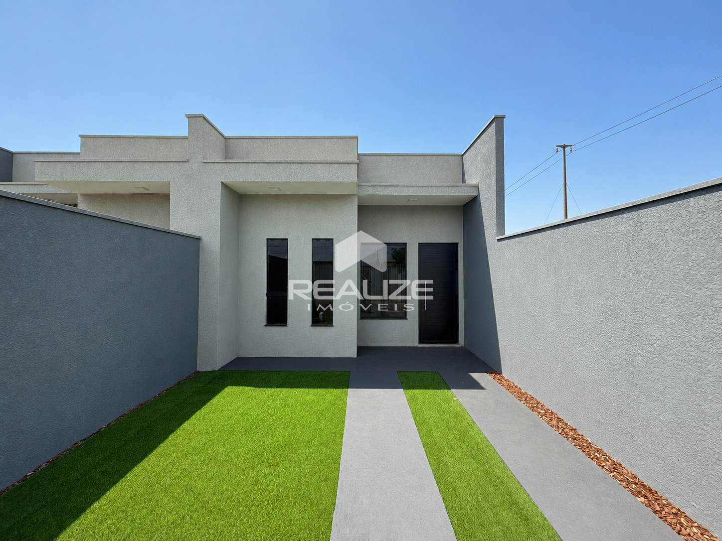 Casa à venda no Jardim Alvorada com 2 quartos. 