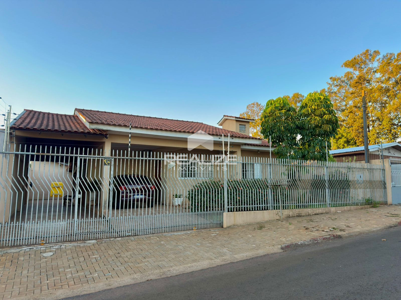 Casa à venda no Jardim Petrópolis com 4 quartos e piscina. 