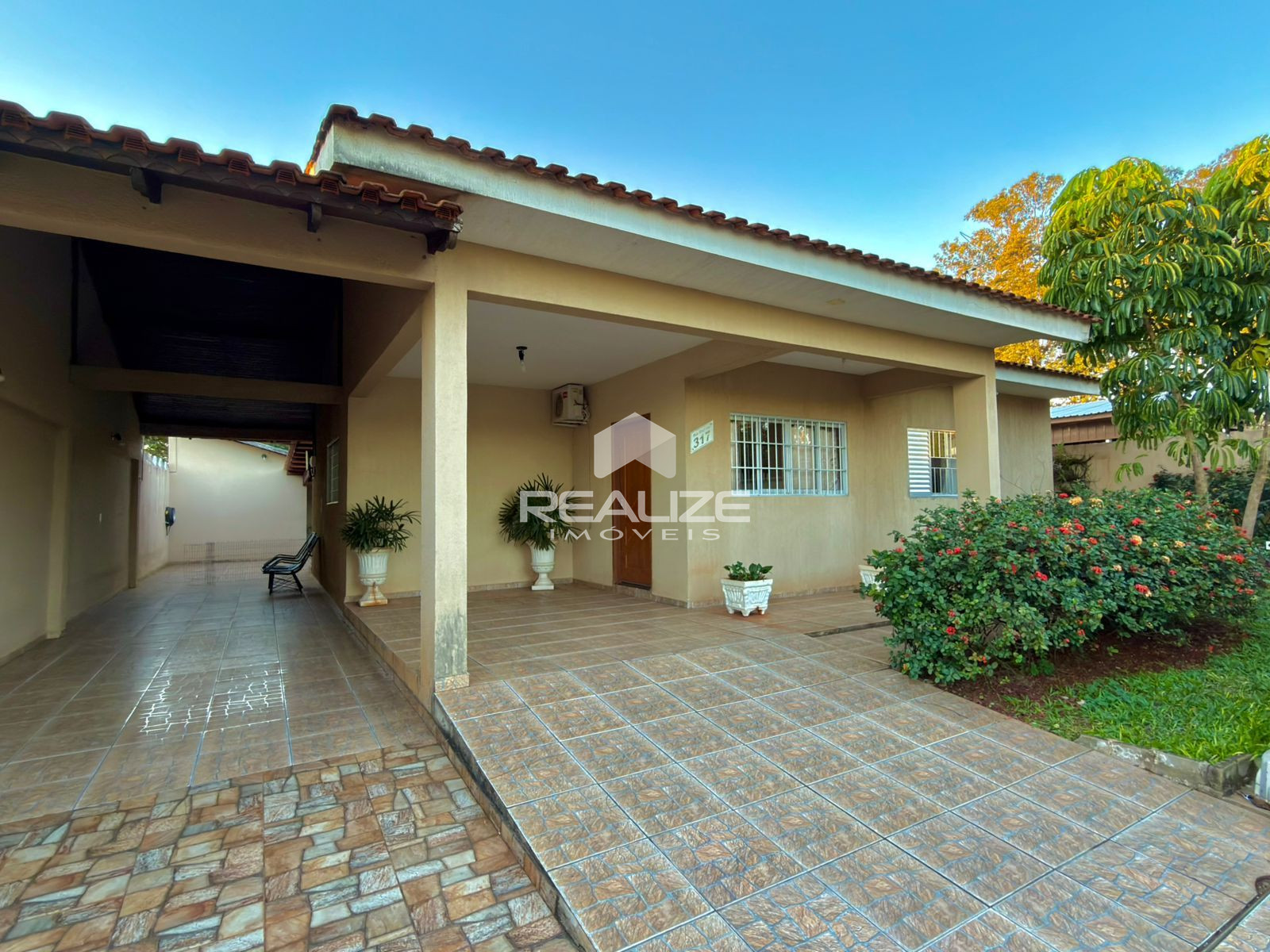 Casa à venda no Jardim Petrópolis com 4 quartos e piscina. 