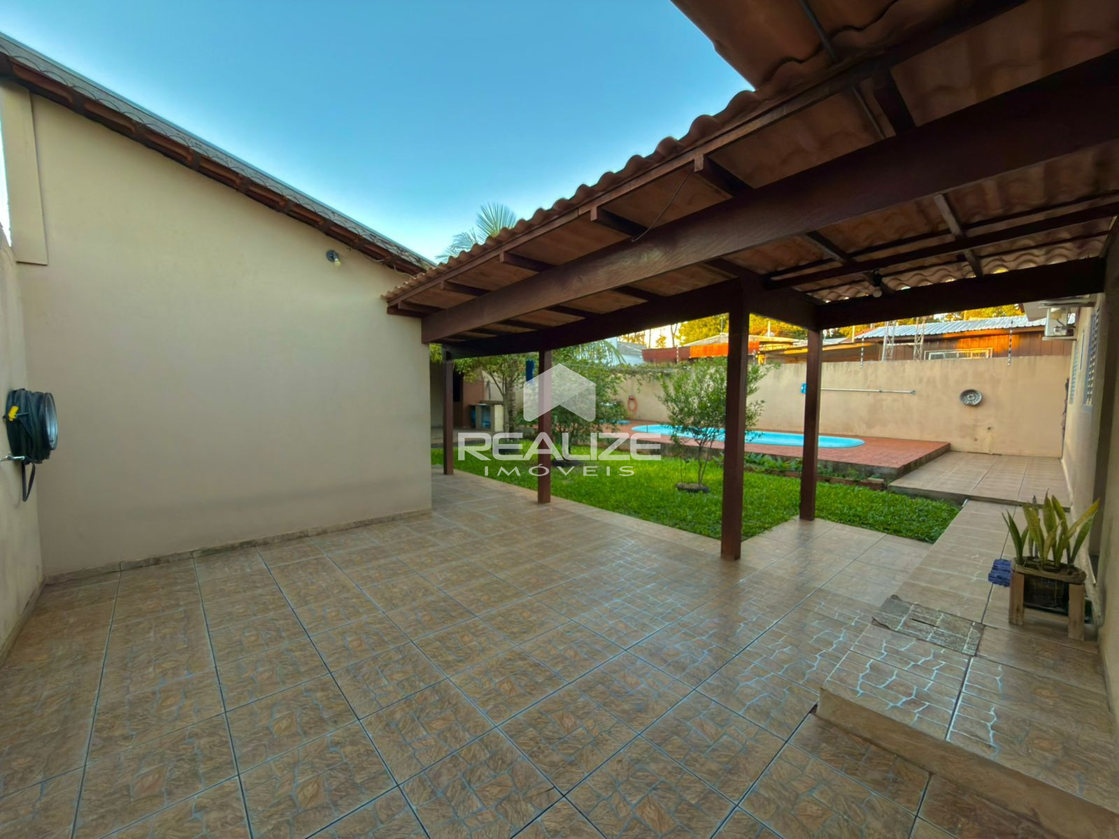 Casa à venda no Jardim Petrópolis com 4 quartos e piscina. 